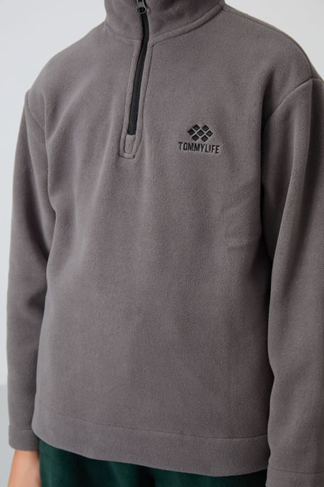 Jugend-Sweatshirt mit halbem Reißverschluss und Stickerei - Image 2