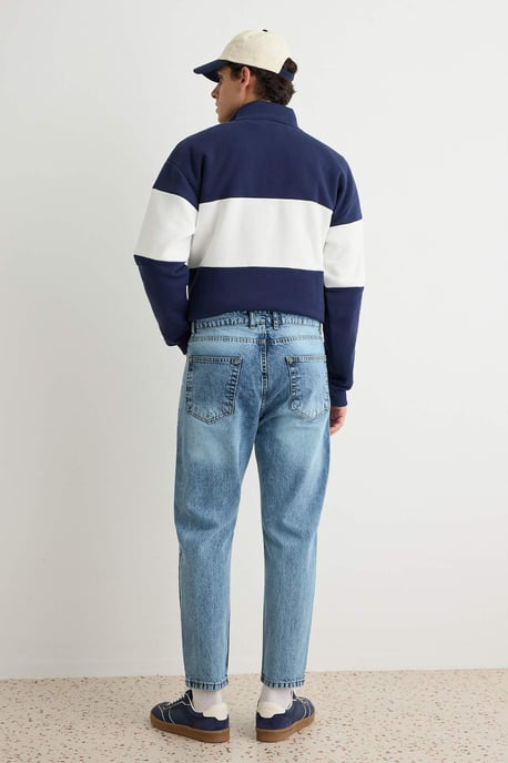 TRENDYOL MAN Herren Dunkelblau Einfarbig Boyfriend Normale Taille Jeans - Image 3