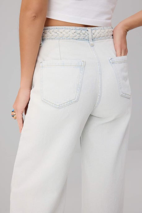 TRENDYOLMİLLA Damen Blau Einfarbig Weites Bein Hohe Taille Jeans - Image 3
