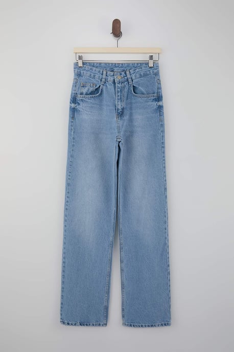 TRENDYOLMİLLA Damen Blau Einfarbig Weites Bein Hohe Taille Jeans - Image 4