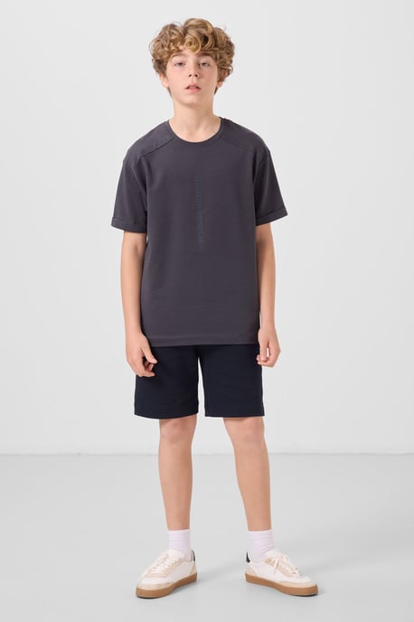 Jugend-T-Shirt mit Oversize-Passform und Rundhalsausschnitt - Image 2