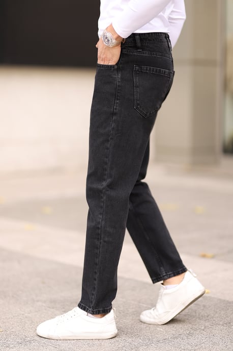 TRENDYOL MAN Herren Schwarz Einfarbig Boyfriend Normale Taille Jeans - Image 3
