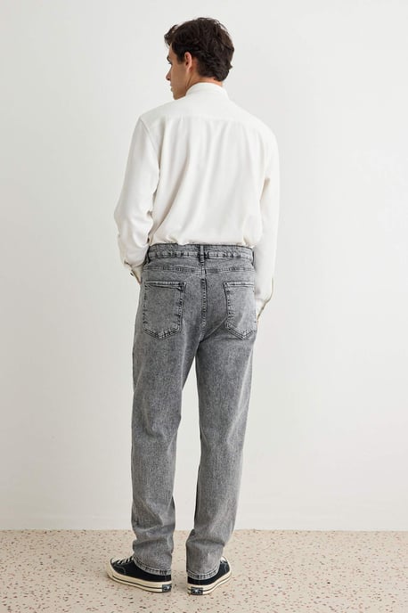 TRENDYOL MAN Herren Grau Einfarbig Baggy Normale Taille Jeans - Image 3