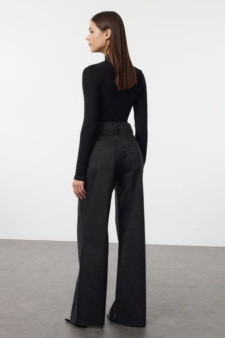 TRENDYOLMİLLA Damen Schwarz Einfarbig Weites Bein Hohe Taille Jeans - Image 4