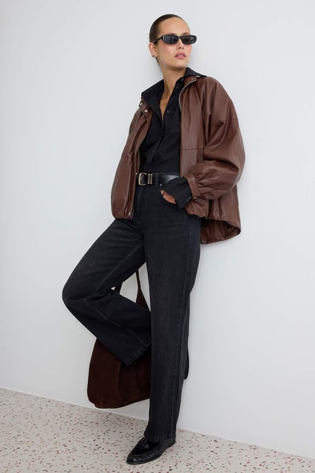 TRENDYOLMİLLA Damen Schwarz Einfarbig Weites Bein Hohe Taille Jeans - Image 1