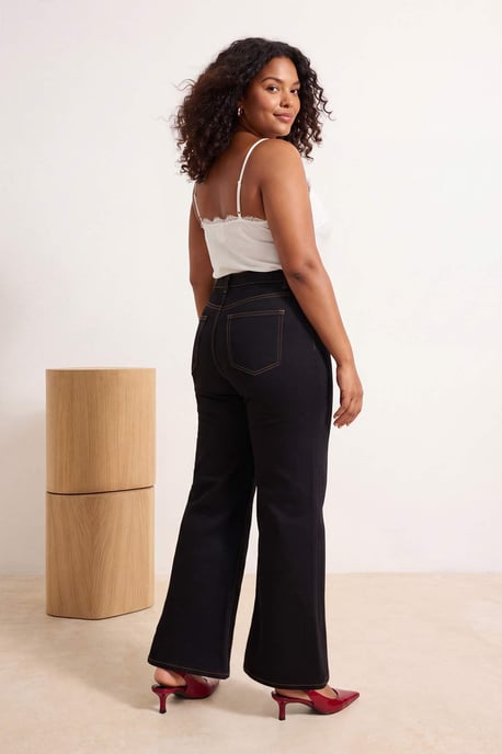 Trendyol Curve Damen Schwarz Einfarbig Hohe Taille Große Größen Jeans - Image 5