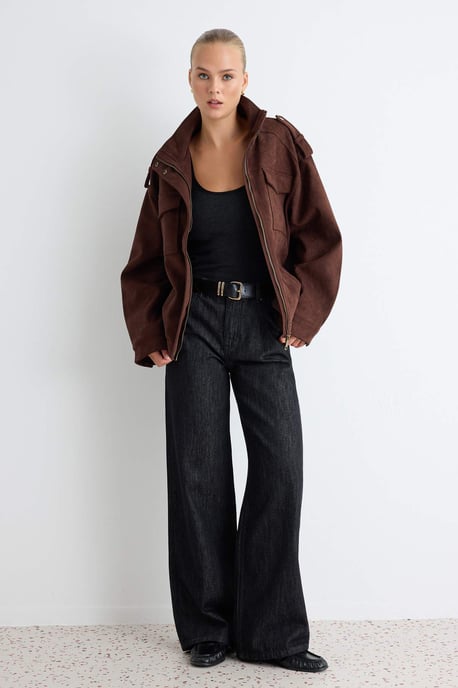 TRENDYOLMİLLA Damen Schwarz Einfarbig Weites Bein Normale Taille Jeans - Image 5