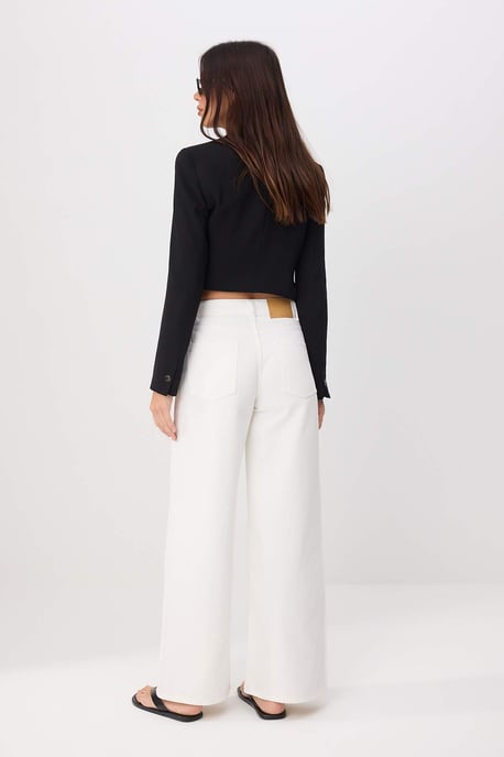 TRENDYOLMİLLA Damen Ecru Einfarbig Weites Bein Hohe Taille Jeans - Image 3