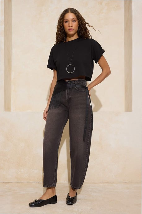 TRENDYOLMİLLA Damen Braun Einfarbig Barrel Hohe Taille Jeans - Image 1