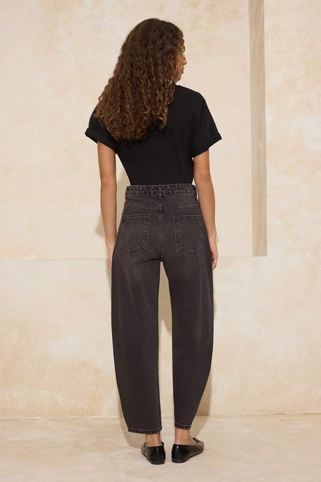 TRENDYOLMİLLA Damen Braun Einfarbig Barrel Hohe Taille Jeans - Image 3