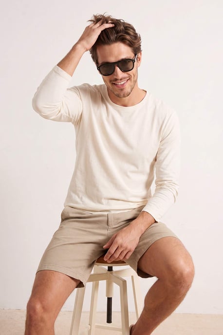 TRENDYOL MAN Herren Beige Einfarbig Lang Regular Fit T-Shirts - Image 1