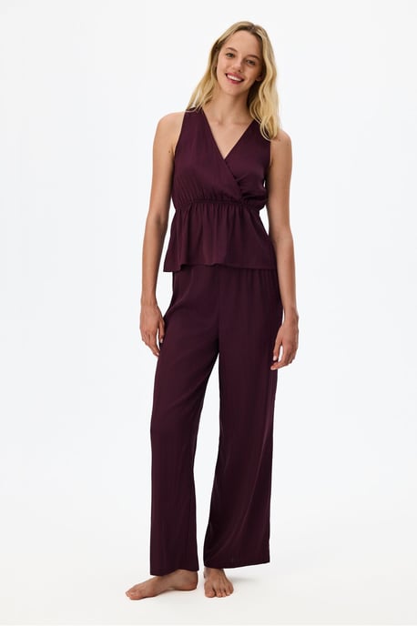 Aurora Dark Floral Satin Camisole-Pyjamaoberteil - Image 1