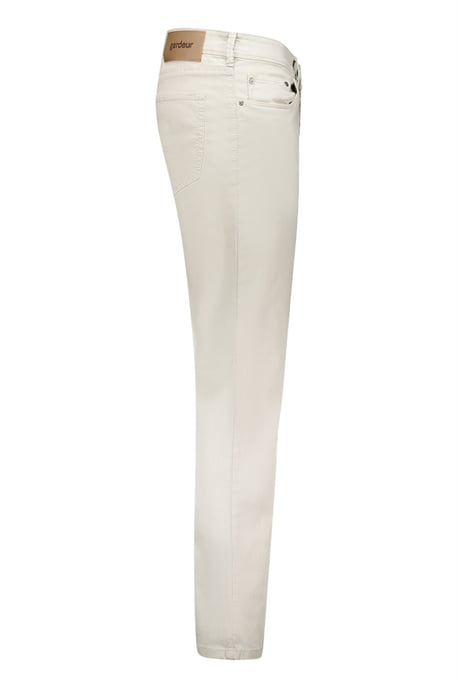 Gardeur beige unifarbene 5-Pocket-Hose - Image 3