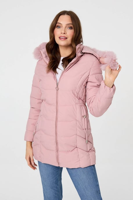 Rosa Steppjacke mit Kapuze, Kunstfellbesatz und Reißverschluss - Image 2