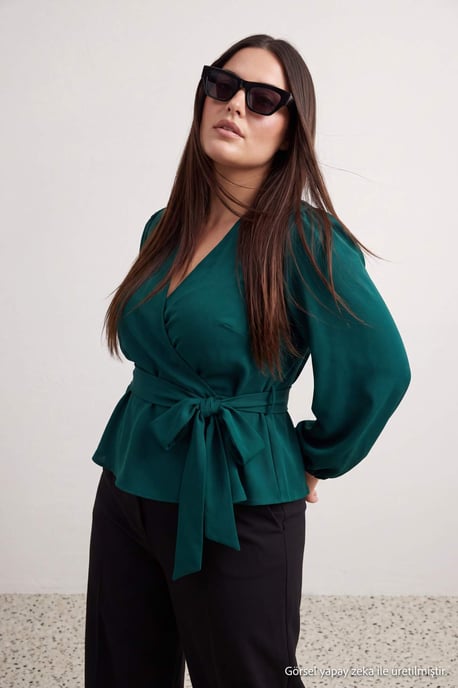 Trendyol Curve Damen Grün Einfarbig Lang, Tailliert Große Größen Blusen - Image 1
