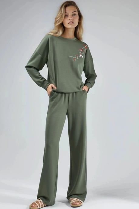 Damen-Zweiteiler im Coordinated Look - Image 1