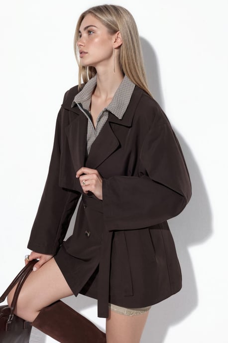 Zweireihiger Trenchcoat mit Gürtel - Image 2