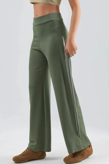 Lady Berşan Damen-Sweathose - Image 4