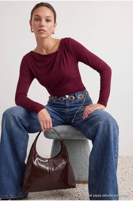 TRENDYOLMİLLA Damen Bordeaux Einfarbig Lang Tailliert Blusen - Image 5