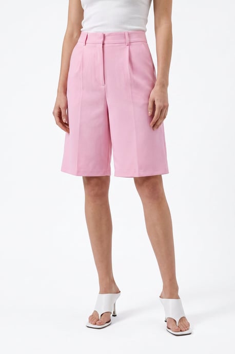 High-Waist Shorts mit weitem Bein und maßgeschneidertem Schnitt - Image 1