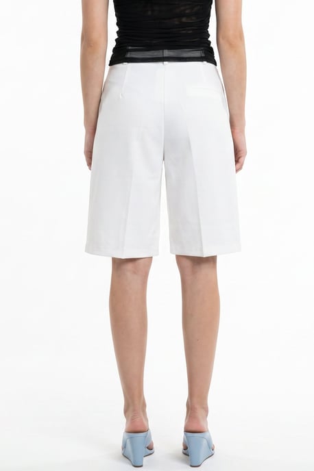 Taillierte Shorts mit hoher Taille und weitem Bein - Image 3