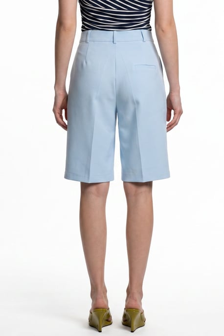 High-Waist Shorts mit weitem Bein und Tailoring - Image 3
