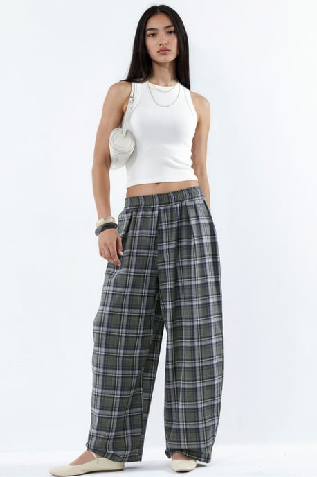 Karierte Hose mit elastischem Bund und Taschendetail - Image 4