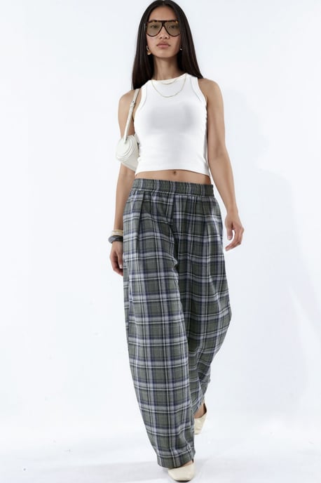 Karierte Hose mit elastischem Bund und Taschendetail - Image 5