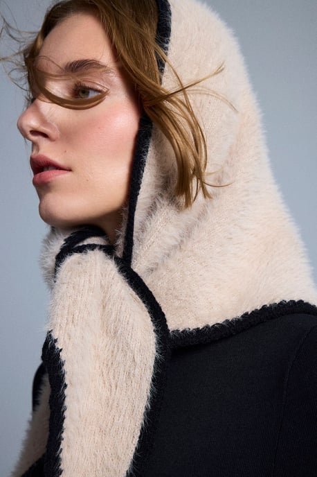Emily Schal - Image 1