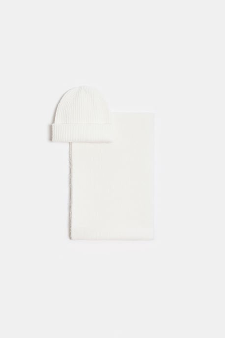 Damen-Set aus Mütze, Schal und Handschuhen - Image 3