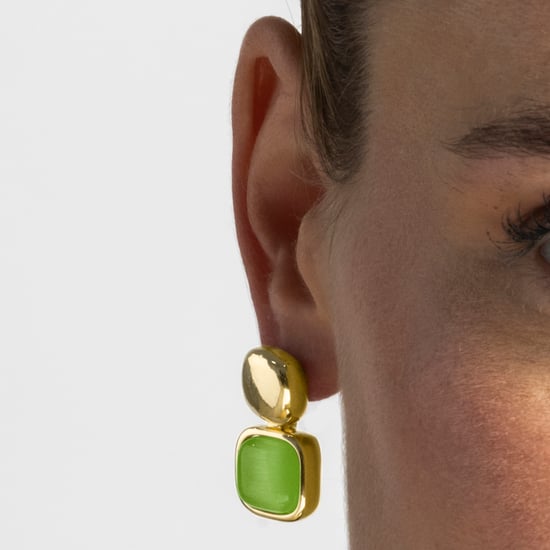 Luxenter-Ohrringe mit Green Cat's Eye-Finish in 18-karat-Gold – Laroi - Image 3