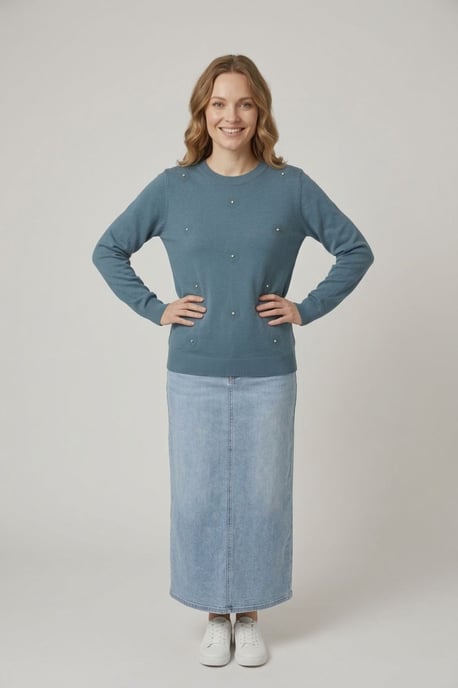 Izabel London Mehrfarbiges blaues Blumenmuster-Strickoberteil mit Schmucksteinen - Image 1