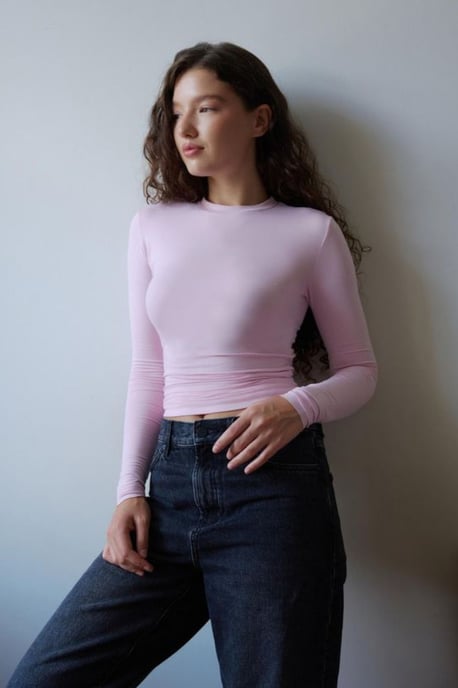 Bipantolon Damenbluse mit Slim Fit und Rundhalsausschnitt - Image 2