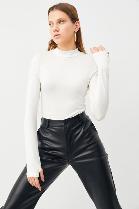Bipantolon Damen Slim-Fit-Body mit halbem Rollkragen - Image 6
