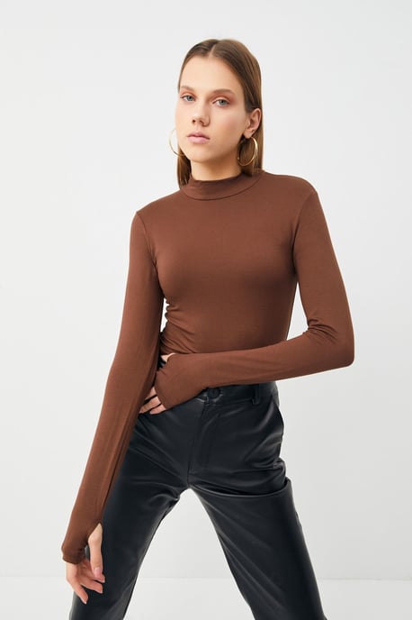 Bipantolon Damen-Bodysuit mit schmalem Schnitt und halbem Rollkragen - Image 2