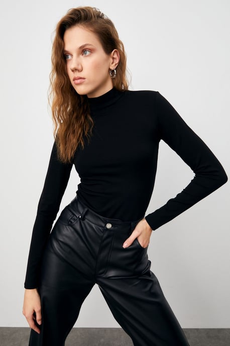 Bipantolon 3er-Pack Damen-Rollkragen-Bodys mit Slim Fit - Image 4