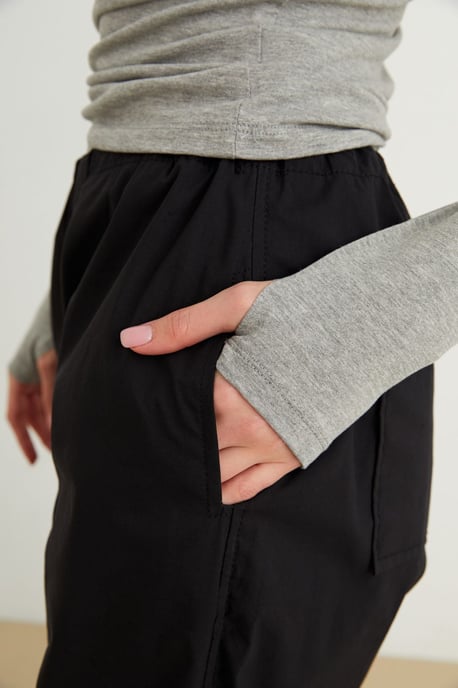 Bipantolon Damen Slim-Fit-Body mit halbem Rollkragen - Image 3