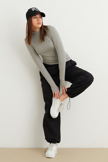 Bipantolon Damen Slim-Fit-Body mit halbem Rollkragen - Image 5