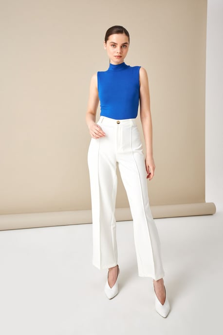 Bipantolon Damenärmellose Bluse mit halbem Rollkragen - Image 3