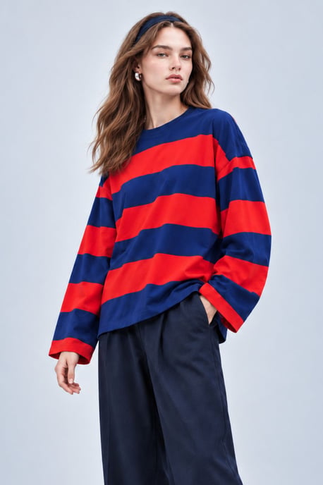 Bipantolon Damen Oversize Sweatshirt mit Streifen und Rundhalsausschnitt - Image 2