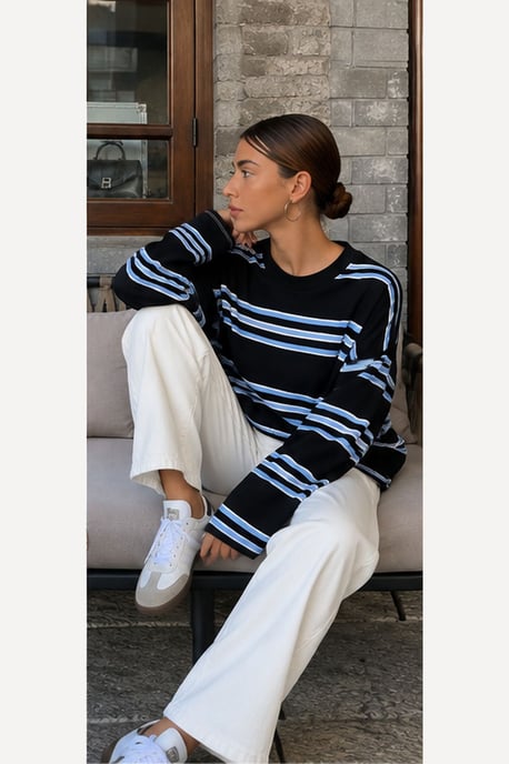 Bipantolon Oversized Damen-Sweatshirt mit Streifen und Rundhalsausschnitt - Image 3