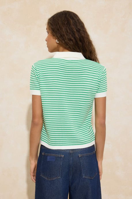 TRENDYOLMİLLA Damen Grün Gestreift Kurz Regular Fit Blusen - Image 3