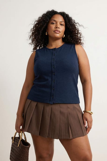Trendyol Curve Damen Blau Einfarbig Ärmellos Tailliert Große Größen Blusen - Image 6