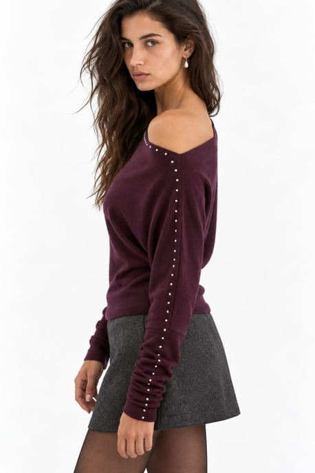 Bluse mit U-Boot-Ausschnitt und Steinverzierung - Image 2