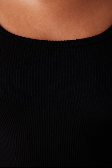 Nahtloses Crop-Top mit eckigem Ausschnitt - Image 4