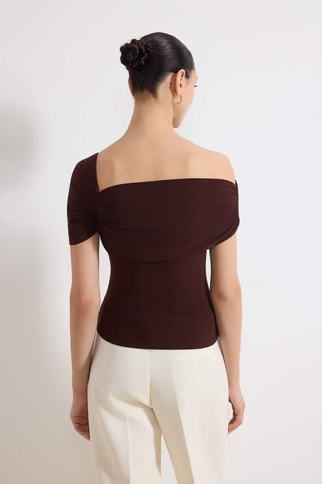 TRENDYOLMİLLA Damen Braun Einfarbig Kurz Tailliert Blusen - Image 3