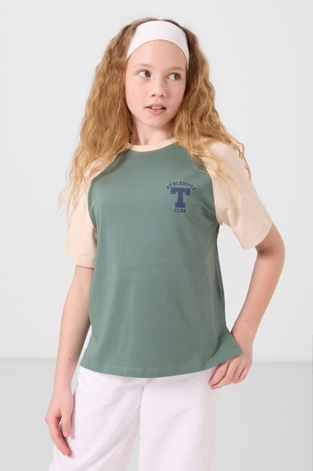 T-Shirt mit Rundhalsausschnitt, Textprint und lockerer Passform - Image 3
