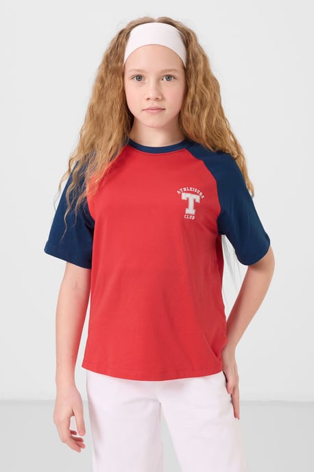T-Shirt mit Rundhalsausschnitt, Textprint und Relaxed Fit - Image 4