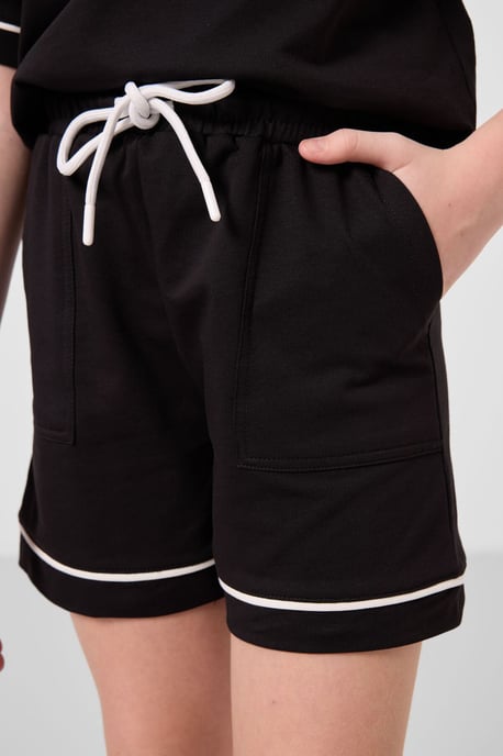 2-teiliges Set aus T-Shirt und Shorts - Image 4