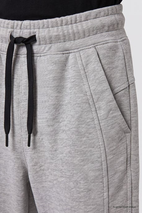 Jogginghose mit zulaufendem Bein - Image 4